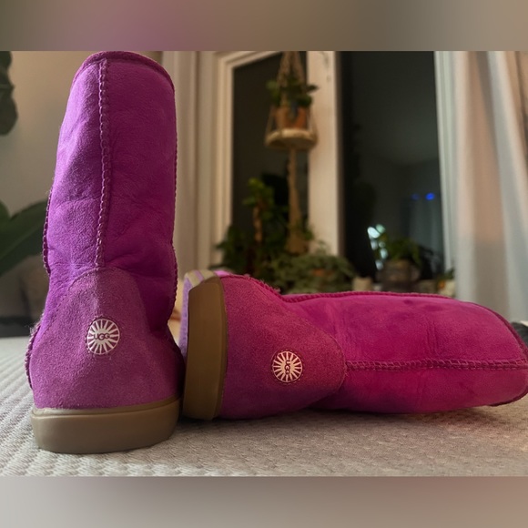 Girls/ladies Ugg Mini boots size 5 - Picture 4 of 7